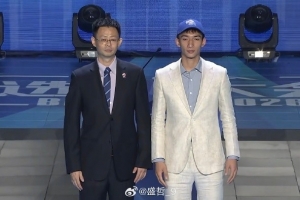 5号秀！媒体人：张俊生试训期间的速度&防守给新疆留下不错的印象